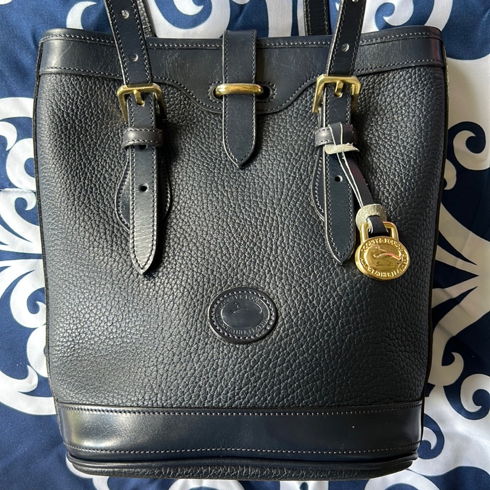 Dooney & Bourke - vintage mini bucket bag / All Weather Leather